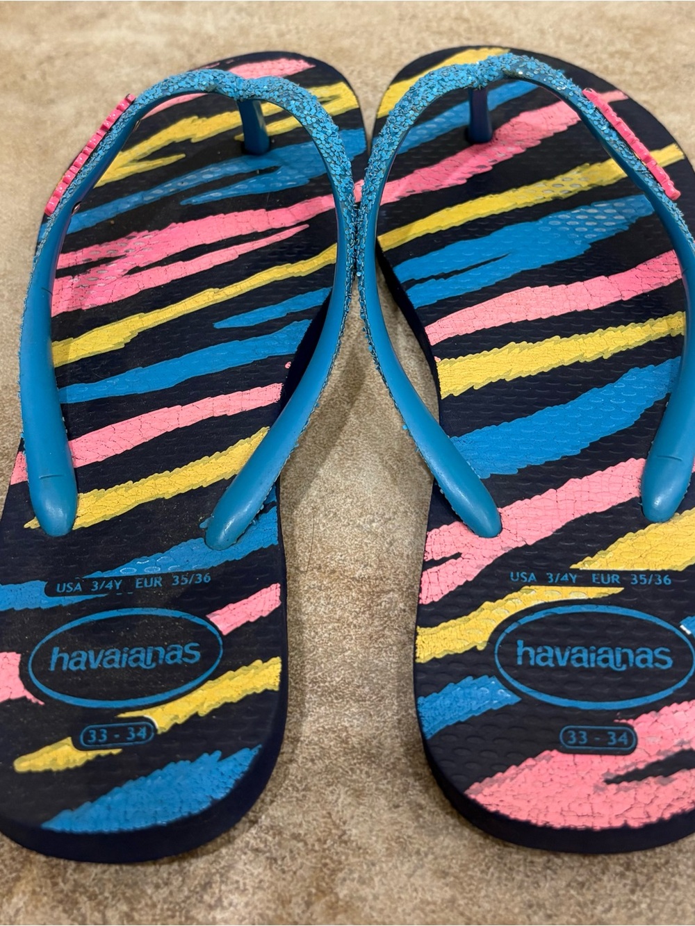 Girls Havaianas Glitter Strap Colorful Tiger Stripe Flip Flops